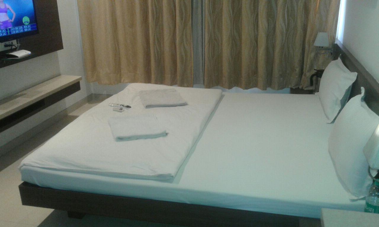 Sai Saya-Nashik Road Hotell Eksteriør bilde
